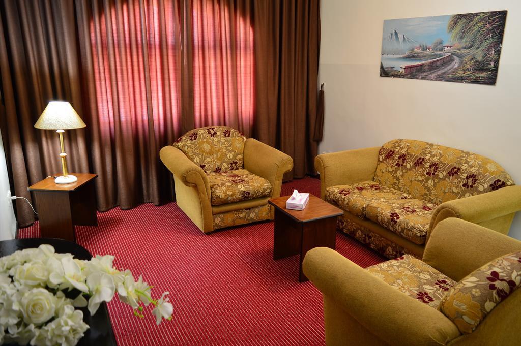 Abjar Hotel Amman Exterior photo
